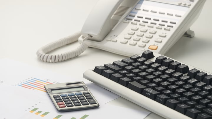 ビジネスフォン導入時の電話代はいくら？企業向け通信費用の賢い節約法